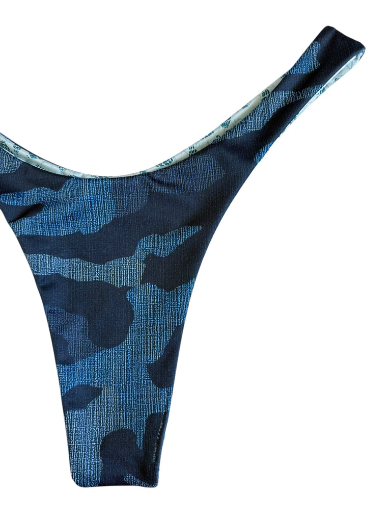 Lani bottom (XL): Blue Shells + Blue Camo