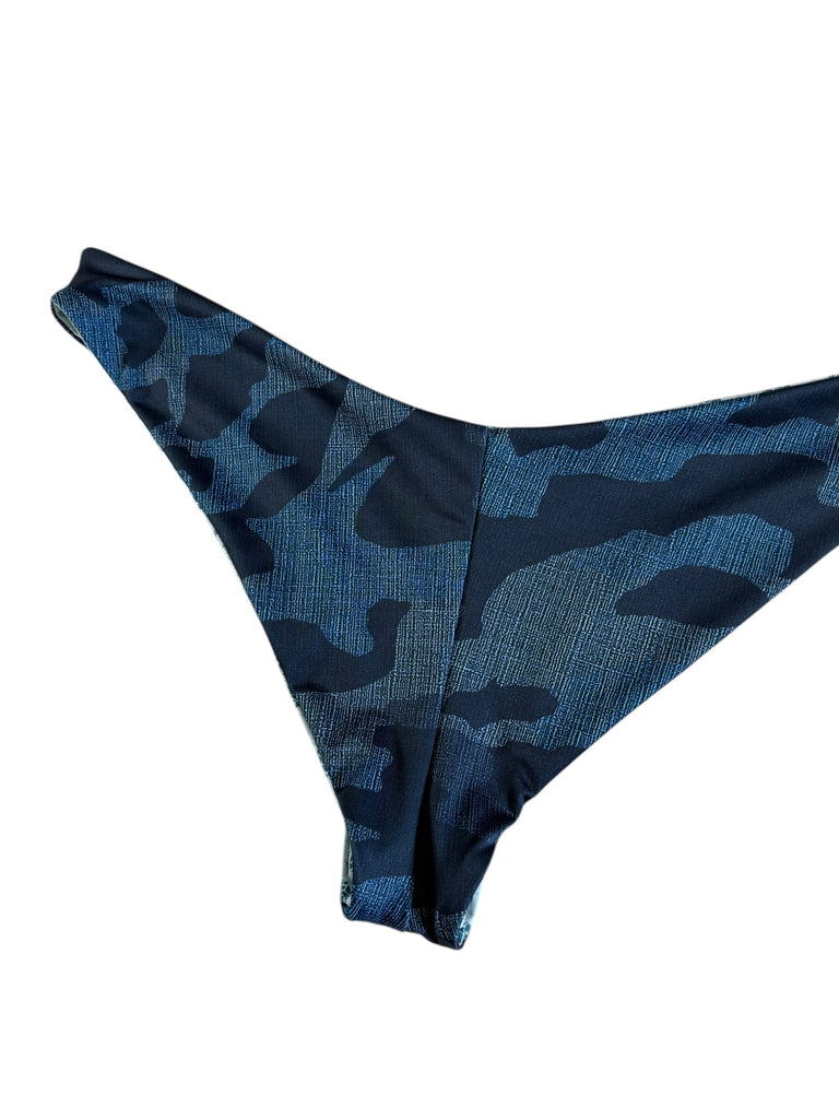 (XXL) Reesa bottom: Blue Shells + Camo